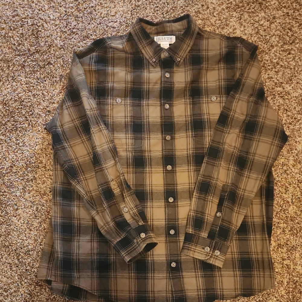 Duluth Trading Co Brown and Black Casual Button Down Shirt